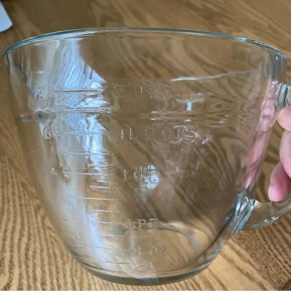 8 Cup 2 Qt. Quart Measuring Mixing Batter Bowl